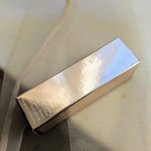 Becca Ultimate Lipstick Love in 'Crimson'